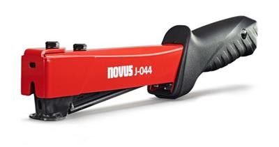 Novus kalapácsos tűzőgép J-044