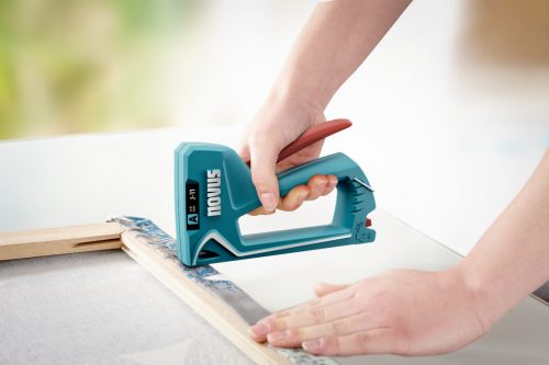 Novus kézi tűzőgép J-11 